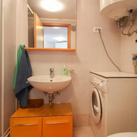 Denis Apartamento *